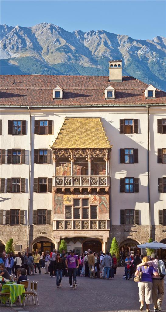 Hotel Goldener Adler, BW Signature Collection, Herzog - Friedrich Str 6 in Innsbruck