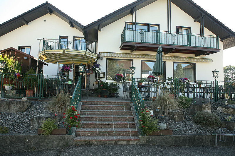 Gasthof Sonne, Hauptstrasse 20 in Horriwil