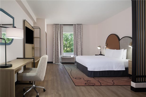 Images Hampton Inn by Hilton Tampa Fairgrounds Casino