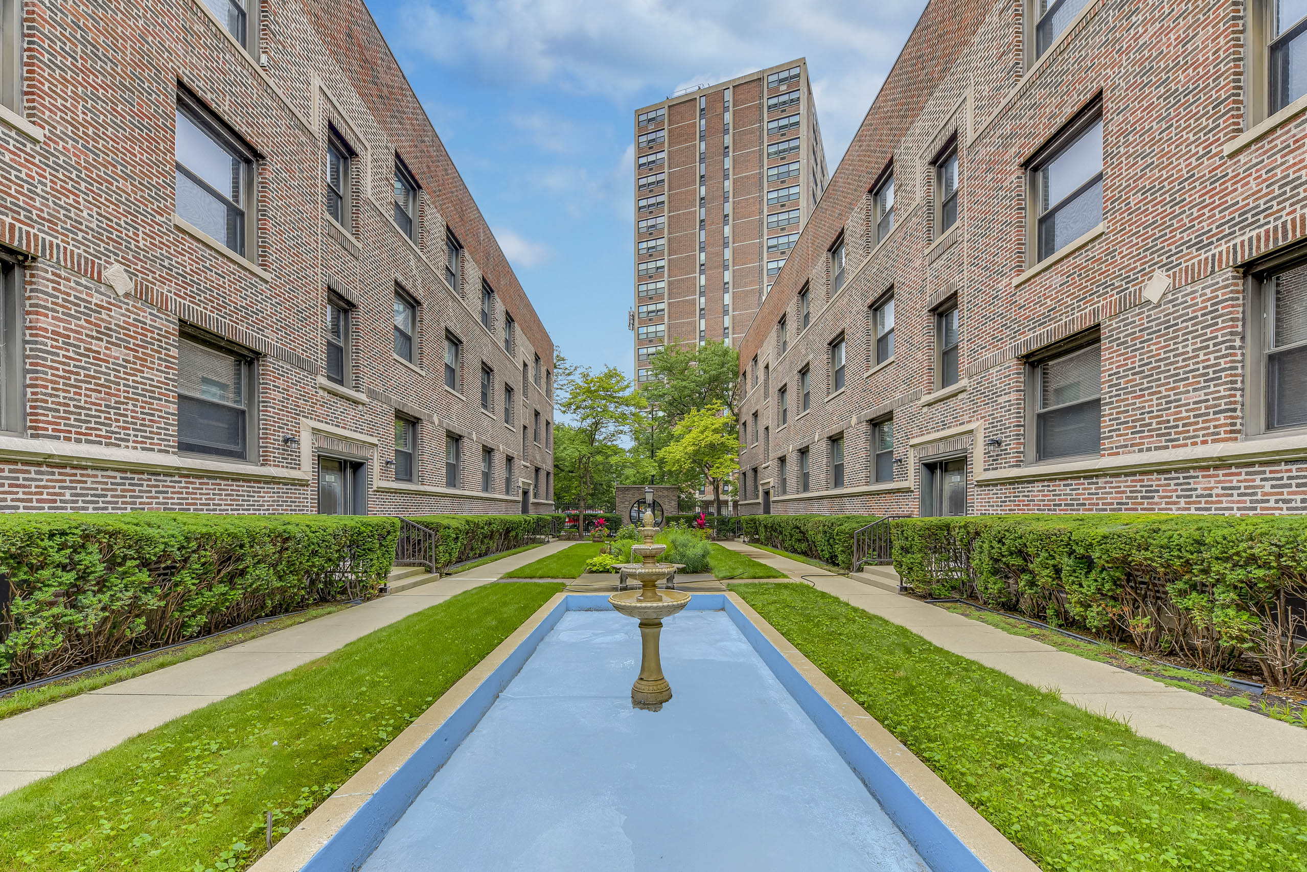 Garden Courtyard 