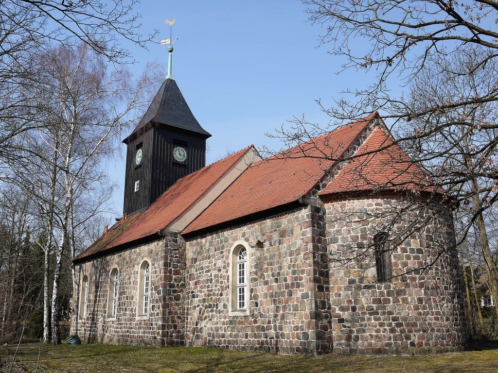 Kirche Dorfkirche, Dorfaue, Alt-Lankwitz - Pfarrsprengel Lankwitz, Alt-Lankwitz 15 in Dorfkirche, Dorfaue, Alt-Lankwitz
