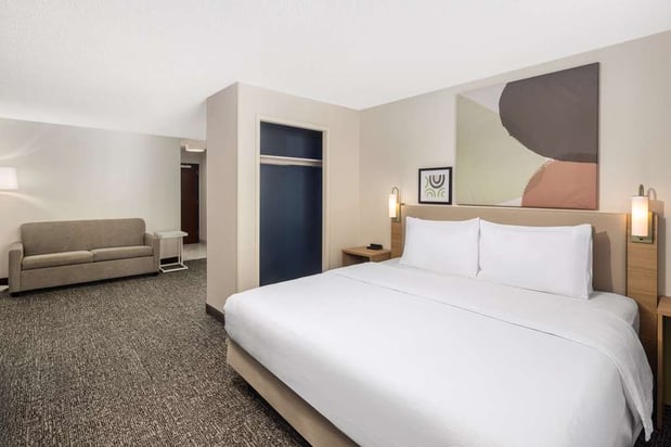 Images Spark by Hilton Salt Lake City Airport