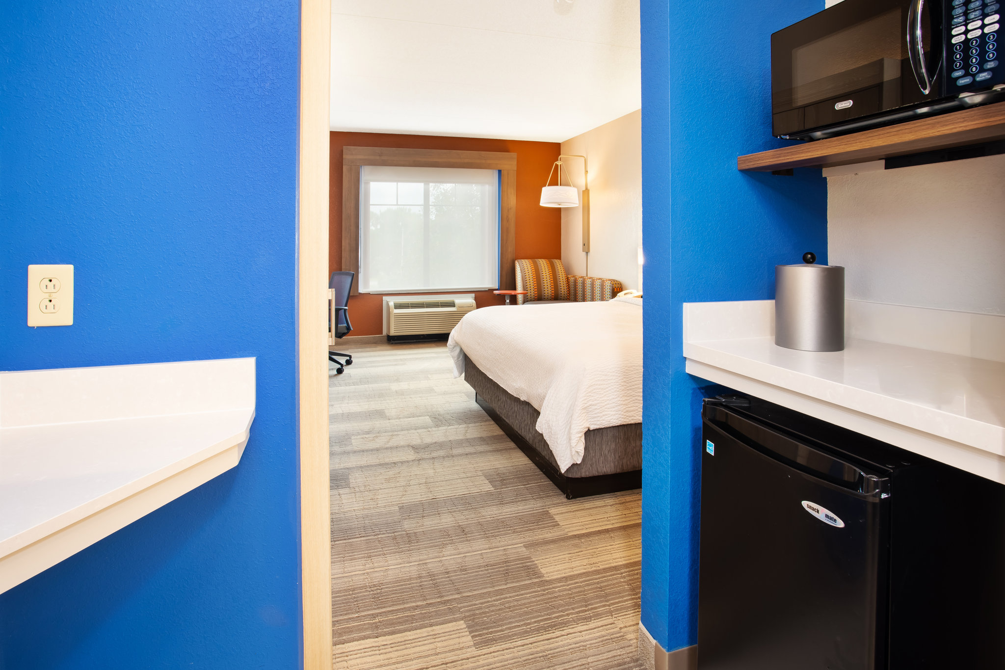 Holiday Inn Express & Suites Rochester Webster by IHG Image