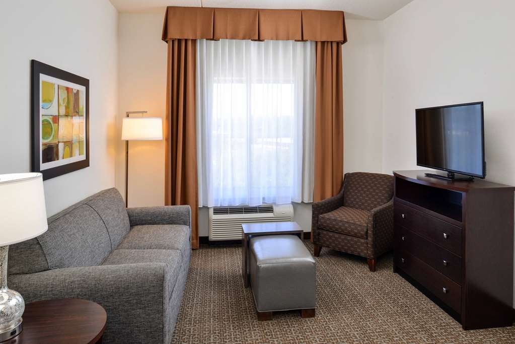Guest room