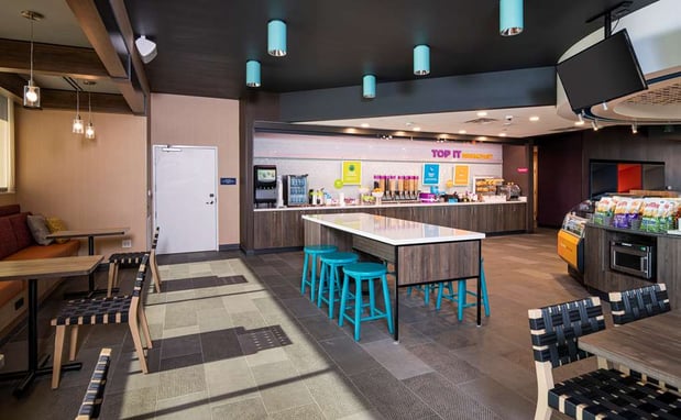 Images Tru by Hilton Phoenix Glendale Westgate