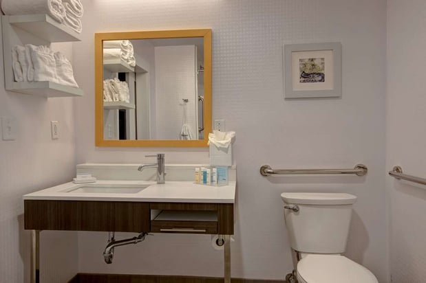 Images Hampton Inn Olive Branch