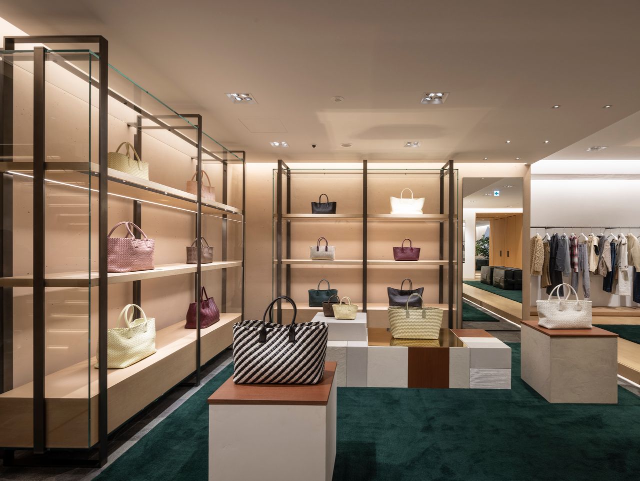 Images Bottega Veneta Tokyo Ginza