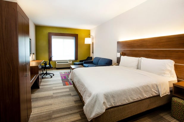 Images Holiday Inn Express & Suites Bethlehem Arpt-Allentown Area by IHG