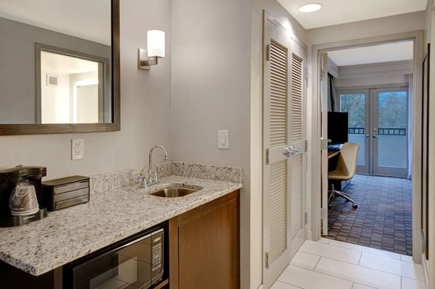 Images Embassy Suites by Hilton Jacksonville Baymeadows