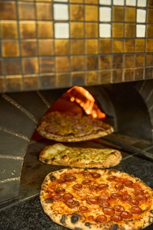 Images Piacere Wood Fired Pizza