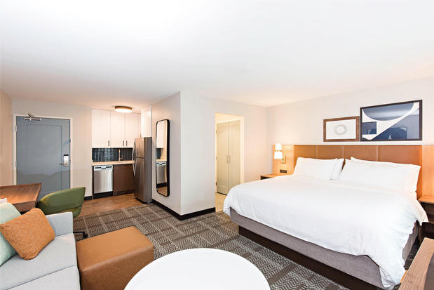 Images Staybridge Suites Denver North - Thornton by IHG