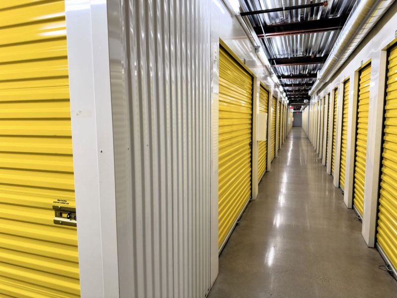 Images Extra Space Storage