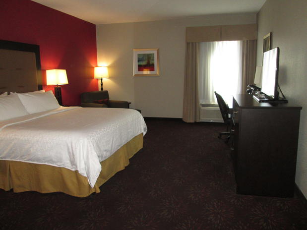 Images Holiday Inn Express Cloverdale (Greencastle), an IHG Hotel