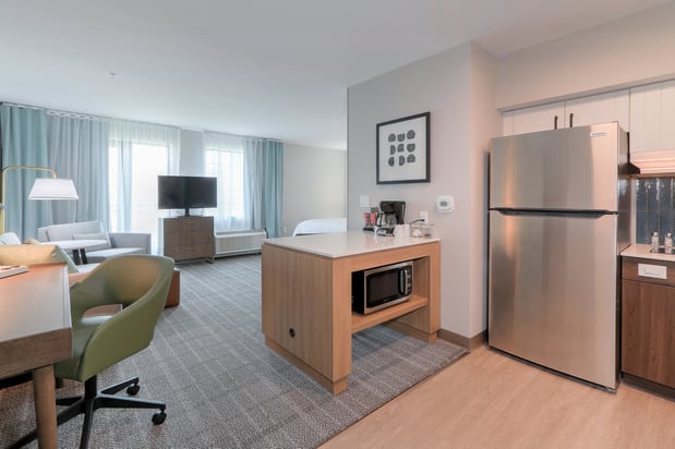 Images Staybridge Suites Pigeon Forge - Smoky Mtns by IHG