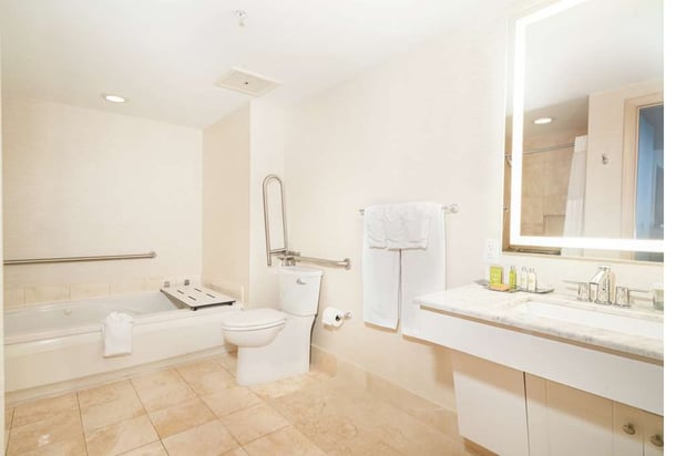 Images DoubleTree Resort & Spa by Hilton Hotel Ocean Point  - North Miami Beach