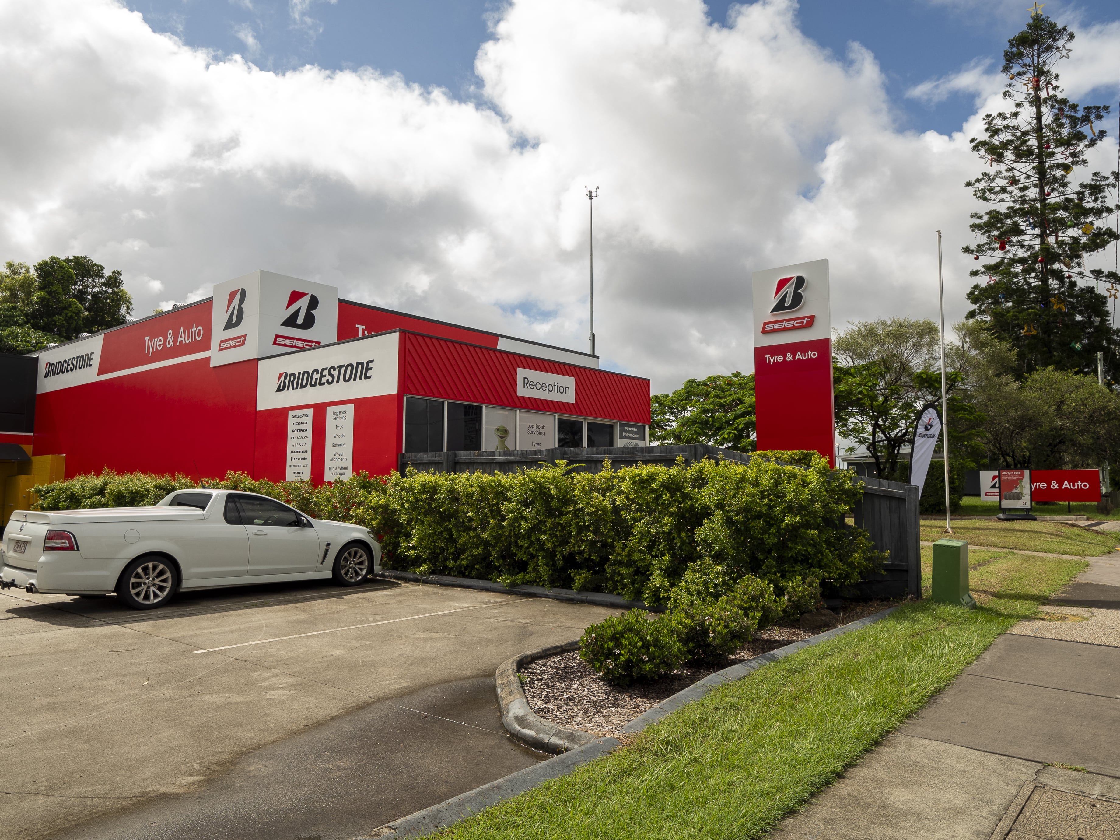 Images Bridgestone Select Tyre & Auto Morayfield