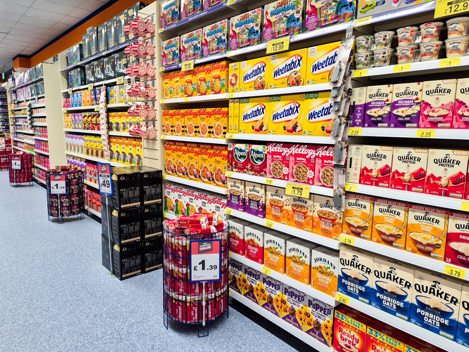 Images B&M Home Store with Garden Centre