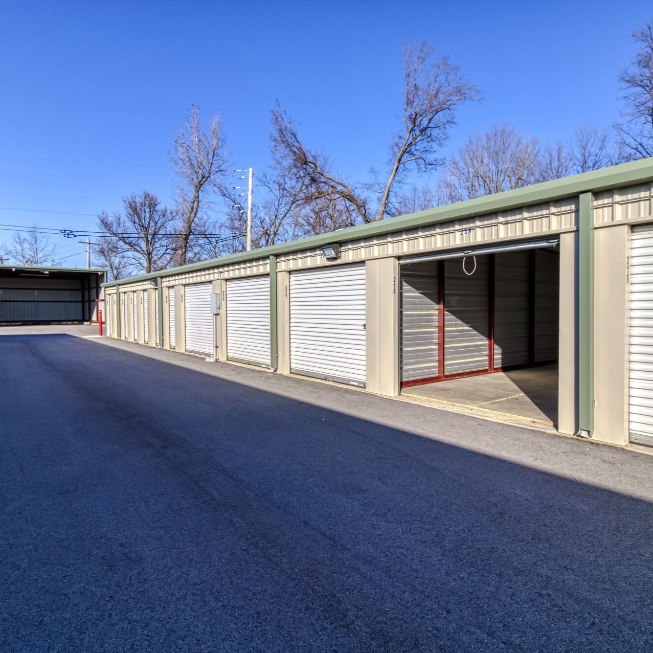 Your Extra Closet Clinton School Road Self Service in Jonesboro, AR