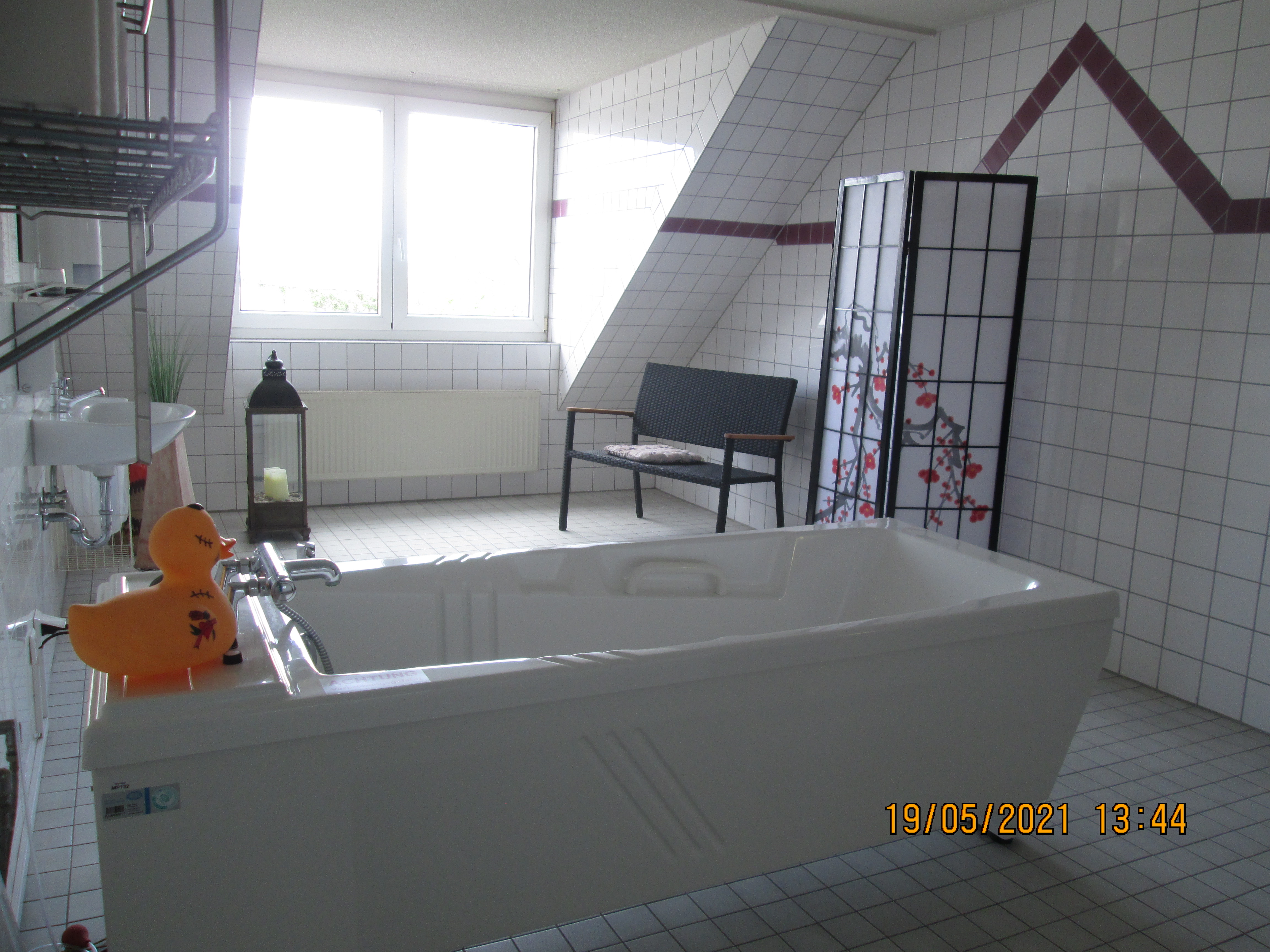 Badezimmer mit Badewanne in "Haus Veybach"