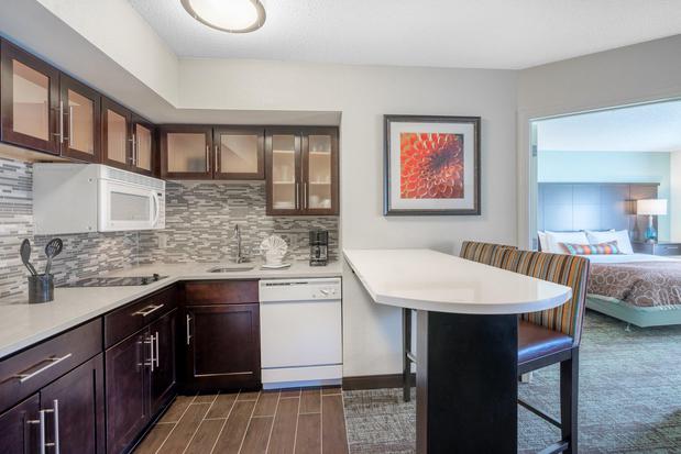 Images Staybridge Suites Wilmington-Newark by IHG