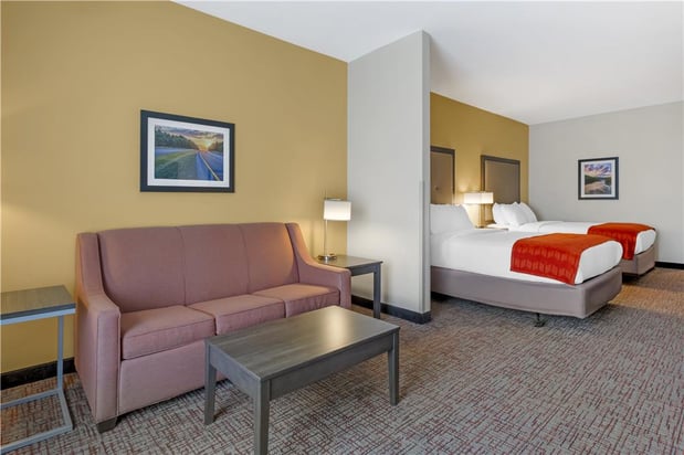 Images Best Western Plus Elizabethtown Inn & Suites