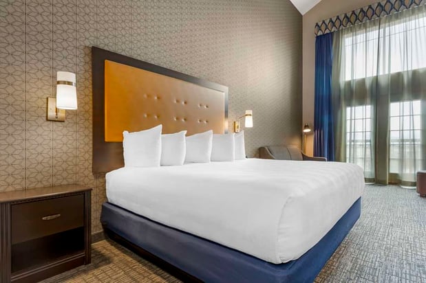 Images Best Western Plus Grant Creek Inn