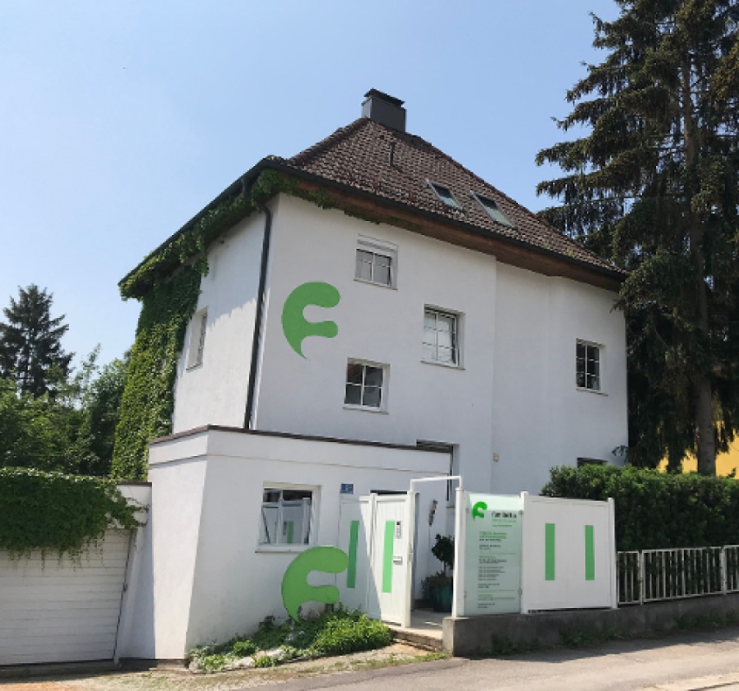 Institut Retzl - Prof. DDr. Helmut Retzl, Schwarzstraße 5 in Linz