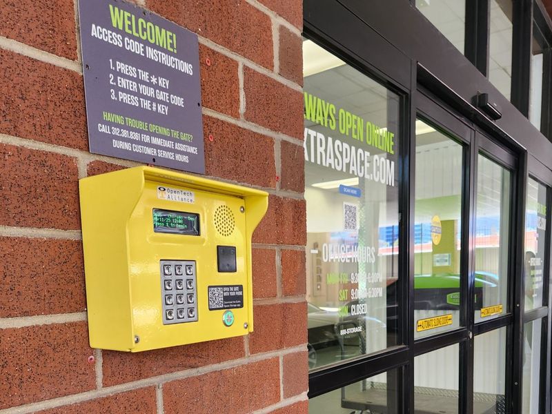 Images Extra Space Storage