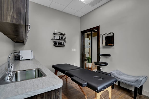 Images Create A Smile Dentistry - Dr. Ken Moore