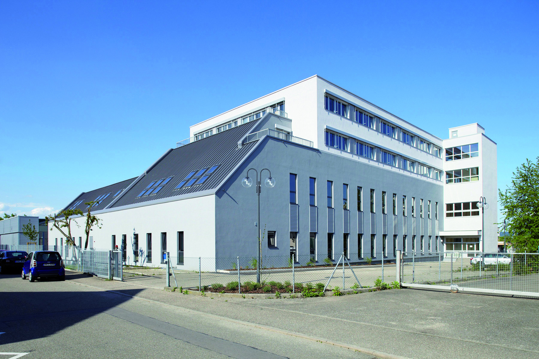 JACOB GmbH Elektrotechnische Fabrik, Gottlieb-Daimler-Strasse 11 in Kernen