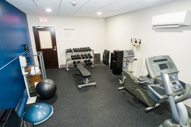 Images Holiday Inn Express & Suites Kodak East-Sevierville by IHG
