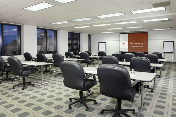 Images DoubleTree Suites by Hilton Hotel & Conference Center Chicago-Downers Grove