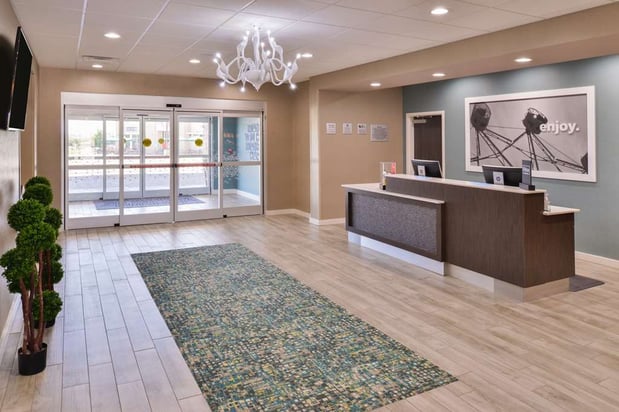 Images Hampton Inn Emporia