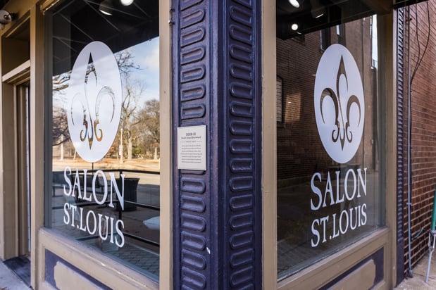 Images Salon St. Louis