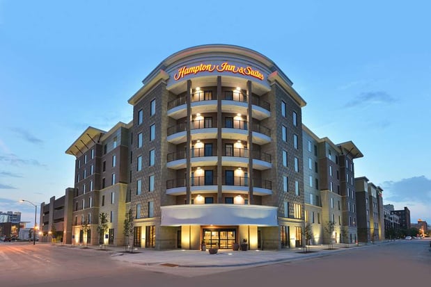 Images Hampton Inn & Suites Des Moines Downtown