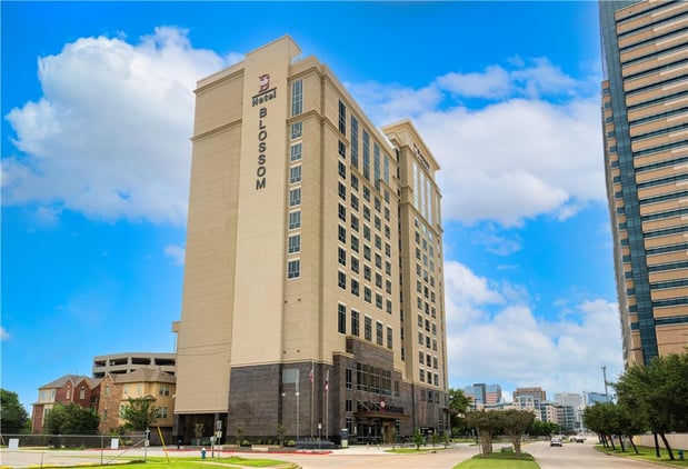Images Blossom Hotel Houston, Curio Collection by Hilton