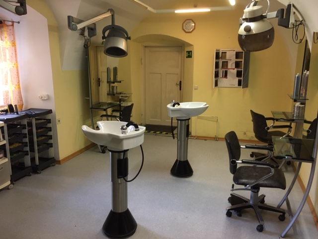 Bild 2 von Friseursalon Huber