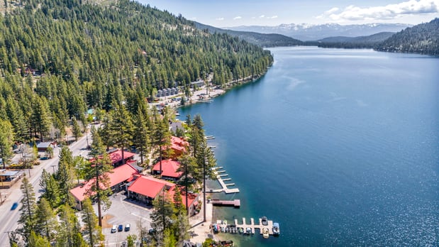 Images Donner Lake Village