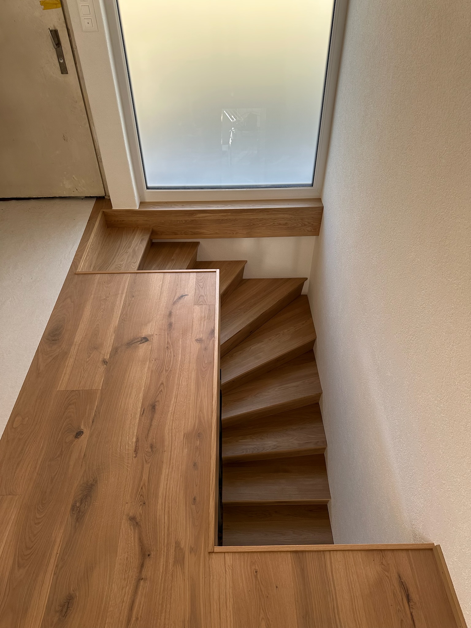 Bilder mdz - Menuiserie D. Zwahlen Sàrl