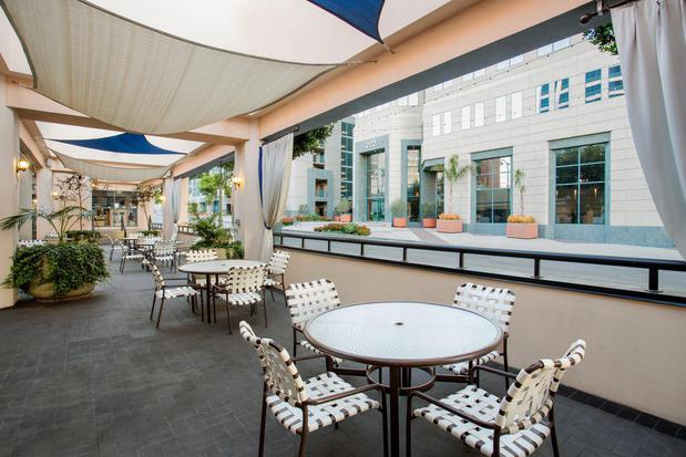 Images Crowne Plaza Los Angeles Harbor Hotel by IHG