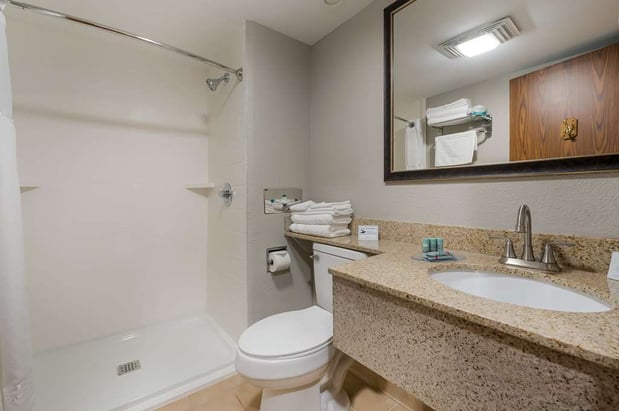 Images Best Western Detroit Livonia