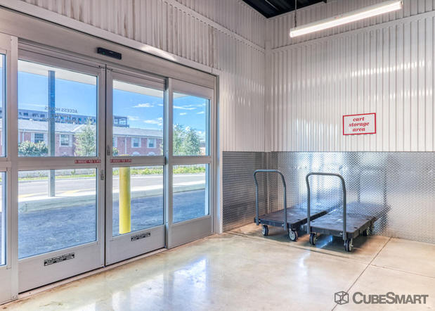Images CubeSmart Self Storage
