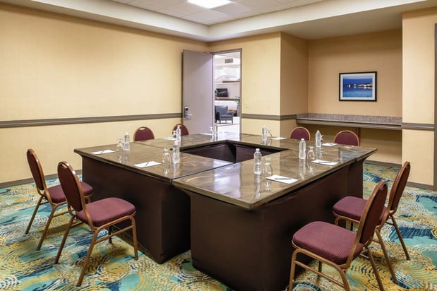 Images Embassy Suites by Hilton Seattle Tacoma International Airport