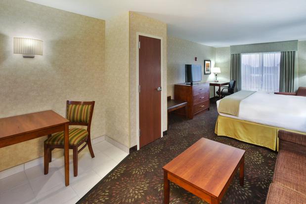 Images Holiday Inn Express & Suites Frankenmuth, an IHG Hotel