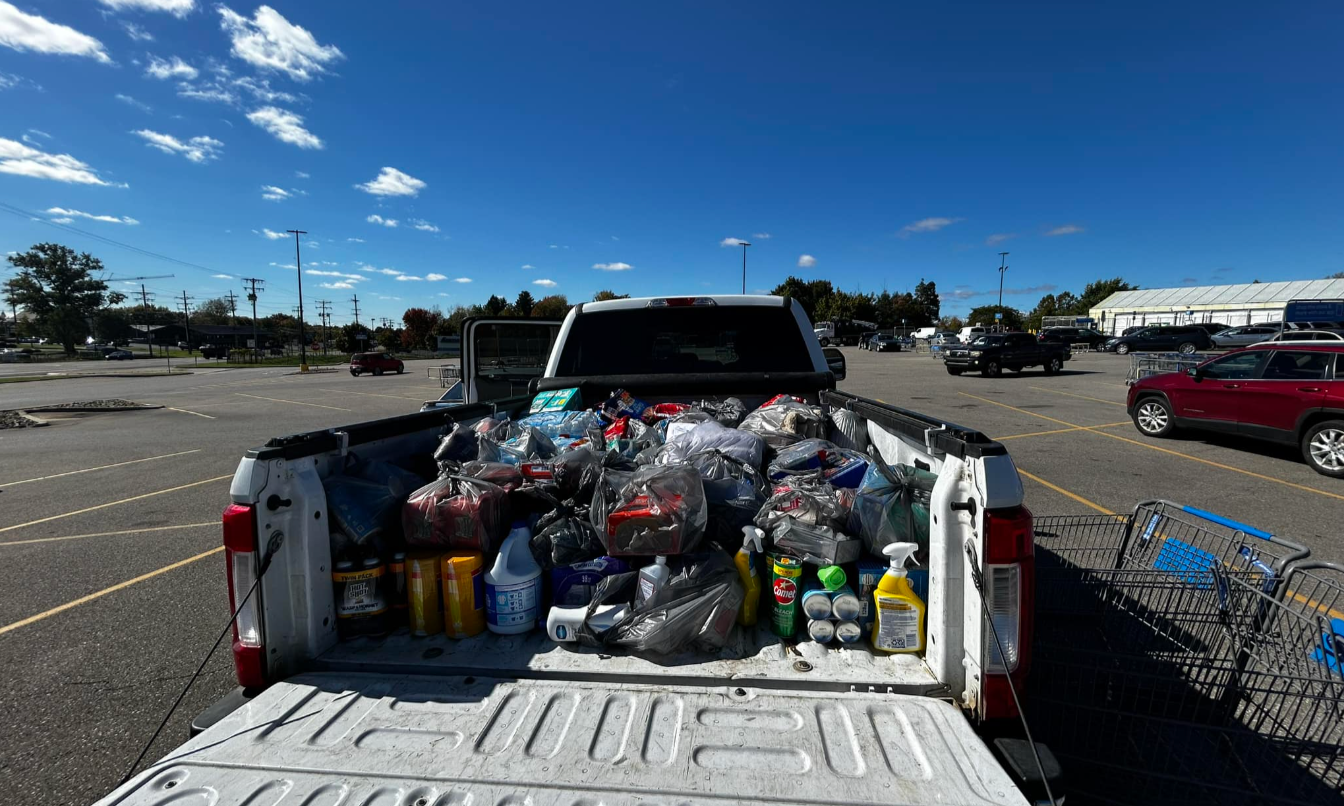 We did some shopping yesterday to help donate for the hurricane victims. Able to get a full truck bed filled! Thank you to Krystal and Vicki at Walmart for helping us get all the carts through quickly, you both were awesome! And big Thank you to Kim and everyone at Lakeside Stop N Go for getting the word out and organizing everything!! Awesome to see all the donations and support coming in