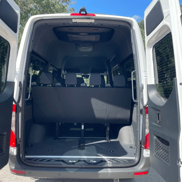 Images Carl's Van Rentals