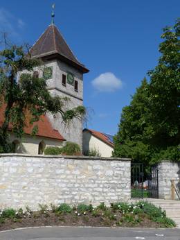 All'Heiligen Kirche - Evangelische Kirchengemeinde Hengen, Friedhofstraße 6 in Bad Urach-Hengen