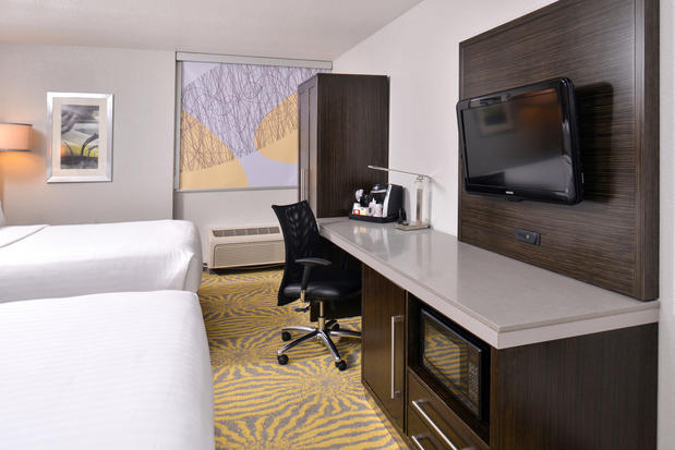 Images Holiday Inn Dallas-Richardson, an IHG Hotel