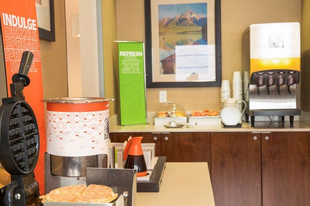 Images Hampton Inn & Suites Seattle-Downtown