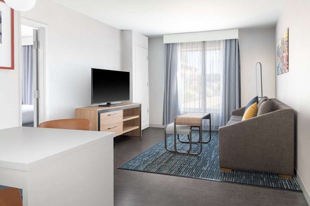 Images Homewood Suites by Hilton Detroit-Troy
